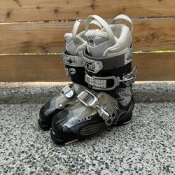 Ski Boots Size 26 26.5