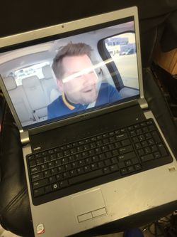 Dell studio 1737 intel cire2 duo 2.1ghz 130gb win 10