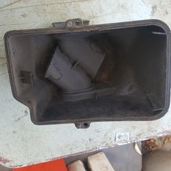 1983 Honda 1100 V65 Magna top air breather cover