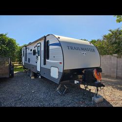 2016 Gulfstream Trailmaster