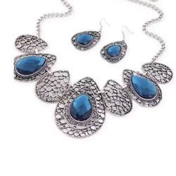 Vintage Style Waterdrop Jewelry Set