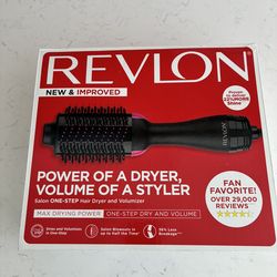 Revlon Salon One-Step Hairdryer And Volumizer