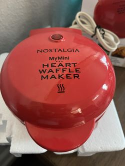 ❤️ Nostalgia MyMini Heart Waffle Maker - Perfect for Special Breakfasts!