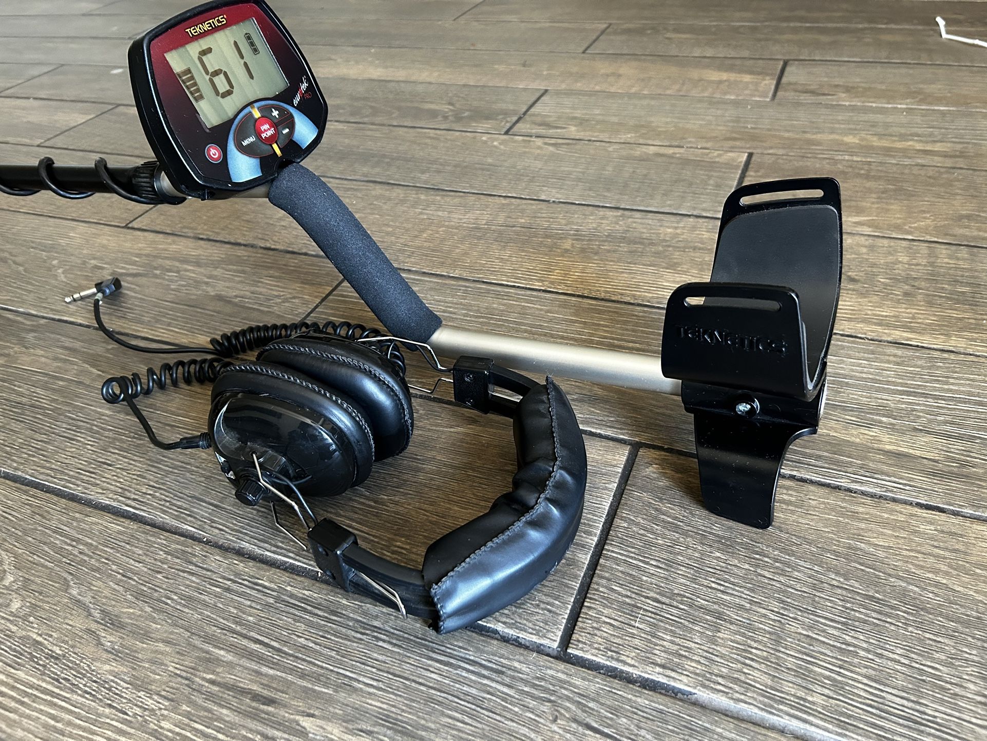 Digital Metal Detector Eurotek Pro metal detecting come with