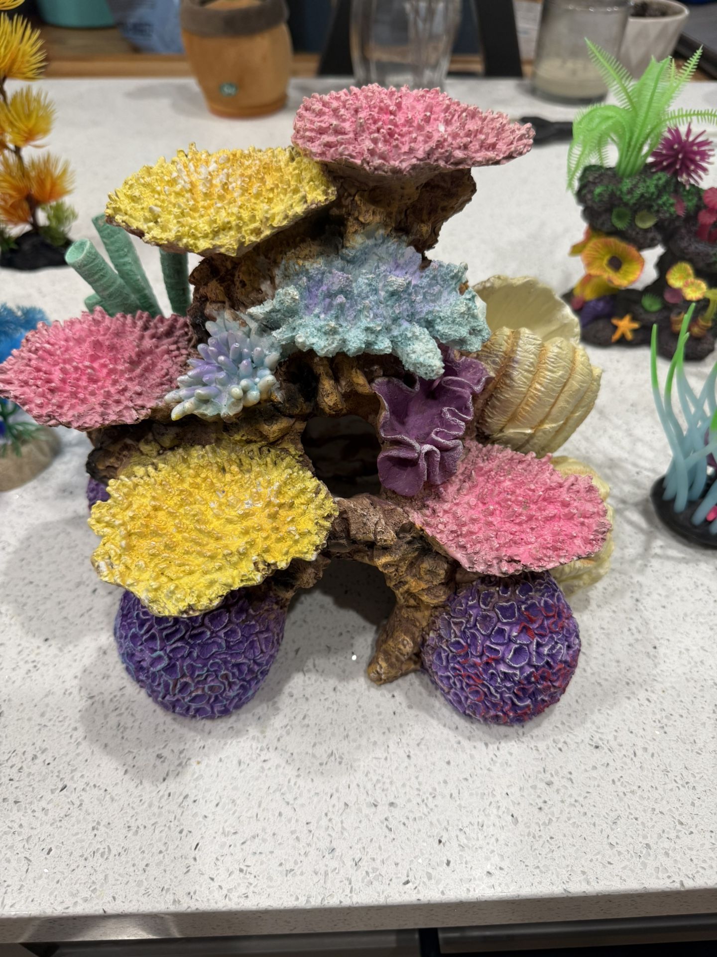 Fish Decorations & Fake Plants