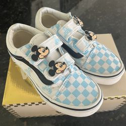 Disney Vans Old School Shoes 