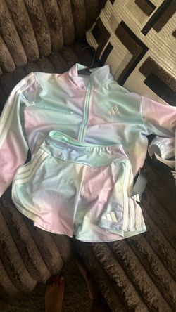 Brand new addidas outfit