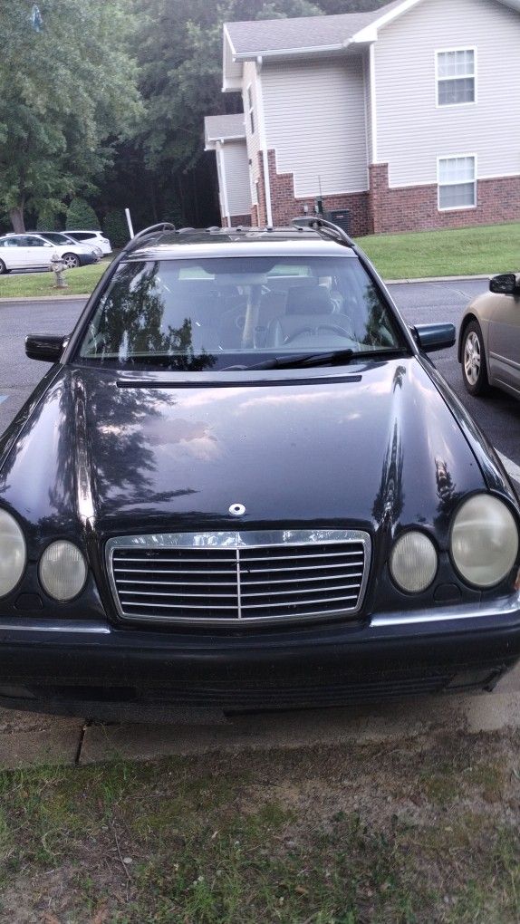 Mercedes Benz 98 Wagon Or Best Offer