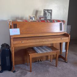 Baldwin Piano