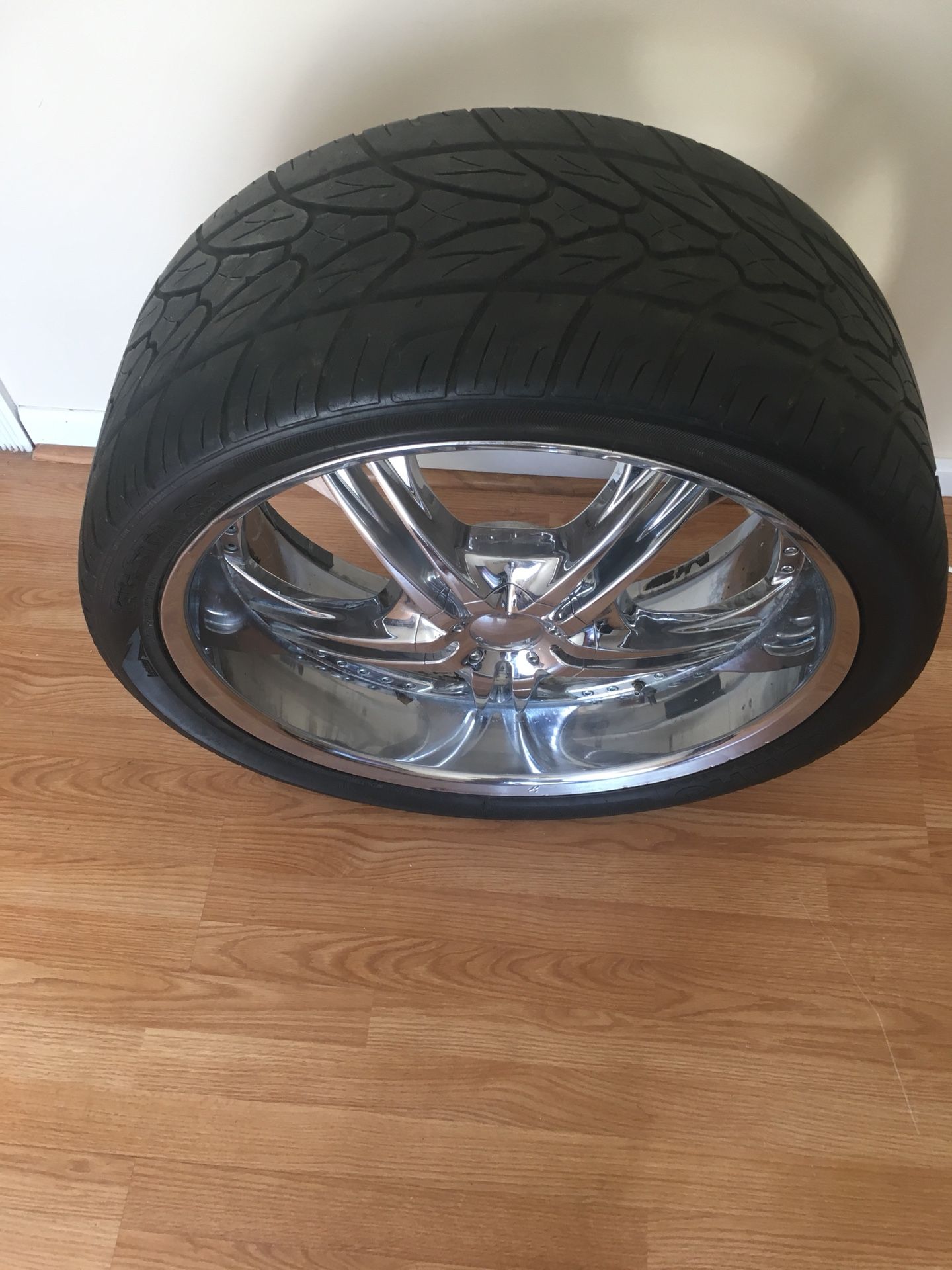 Rims 24 and tire