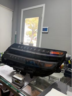 GENESIS GV80 SUV ORIGINAL LEFT DRIVER FULL LED HEADLIGHT COMPLETE ASSEMBLY 2025/2026