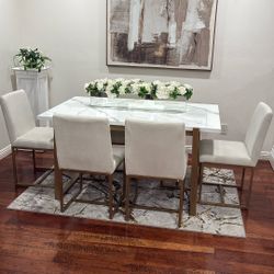 Dinning Table