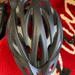 Bicycle Helmet 
