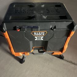 Klein Mod Box Single Big Drawer  100 OBO 