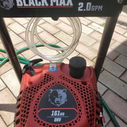 Black Max Gas 2300 Power Washer 