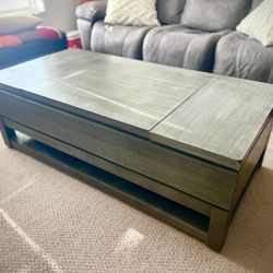Lift-Top Coffee Table with Hidden Storage – Multi-Compartment Design