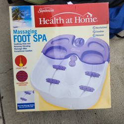 Massaging Foot Spa