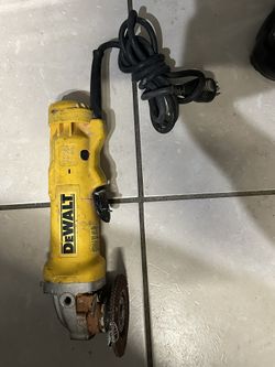 Dewalt DWE402 Angle Grinder