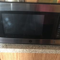 GE MICROWAVE OVEN  Stainless Steel 1.1 Cu. Ft 