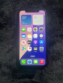 UNLOCKED IPHONE 11 NO CRACKS