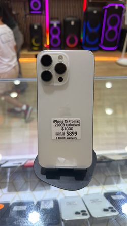 iPhone 15 Pro Max 256GB Unlocked Display