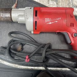 Milwaukee 1/2 drill (0299-20) 120V