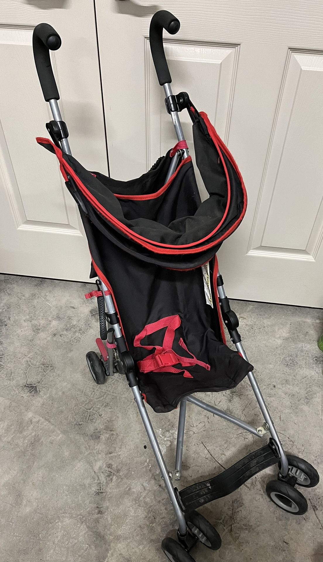 Black Umbrella Stroller with Sunshade