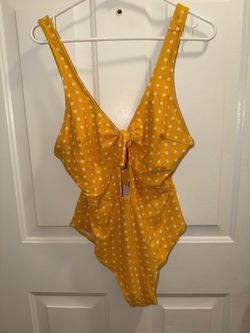 Large Cupshe Yellow Polka Dot One-Piece Swimsuit