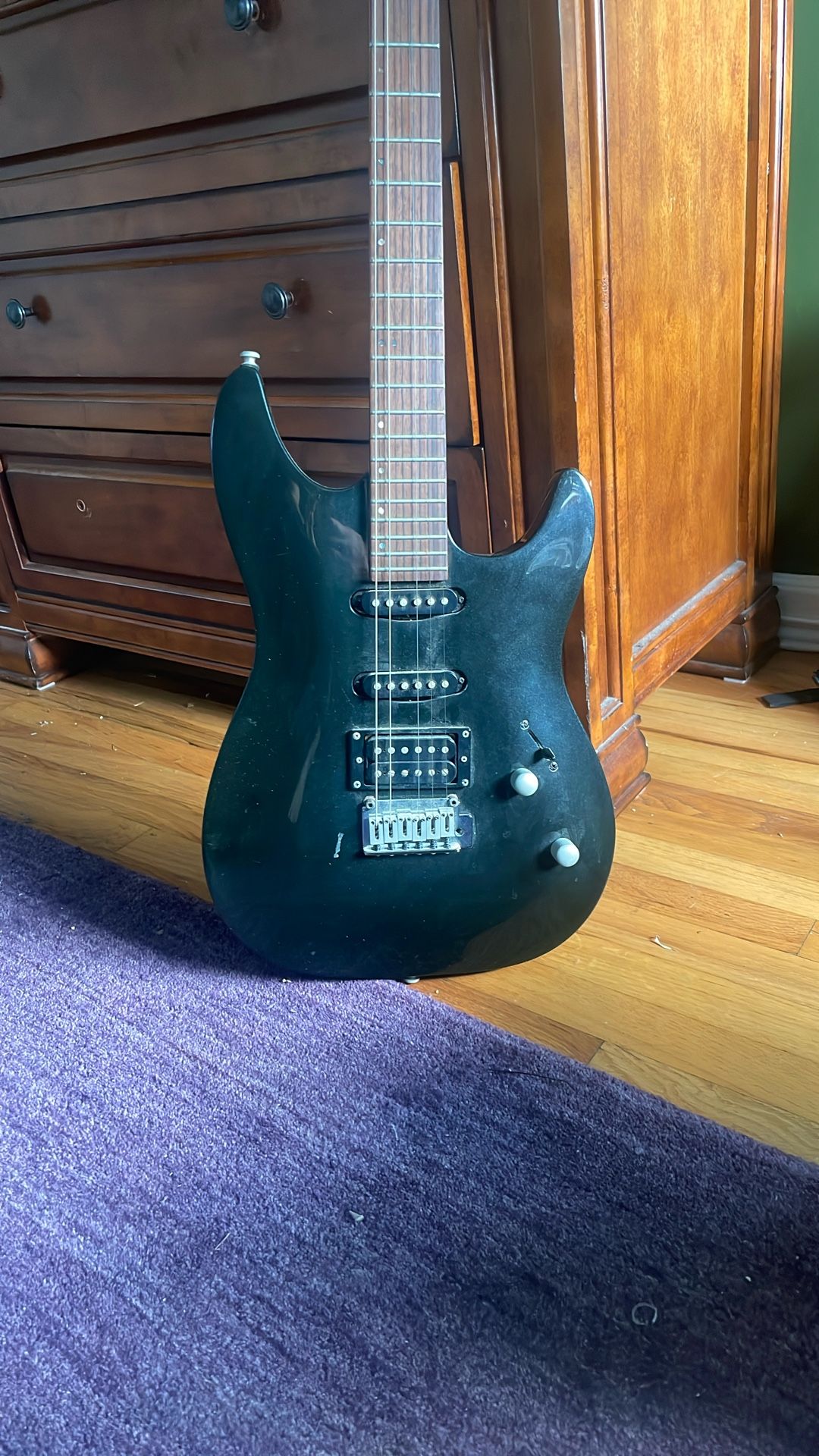 Laguna Electric Guitar
