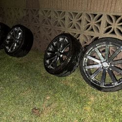 Size 20 velocity rims with 90 percent thred on tire