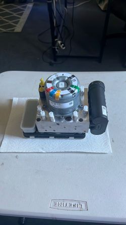 2021-2022-2023 MERCEDES BENZ W167 GLE GLS AMG AIR SUSPENSION COMPRESSOR PUMP A167 (contact info removed)