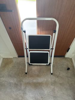 Step Ladder