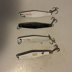 Set of 4 Two Sharp Irons