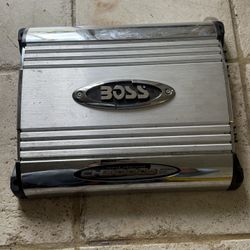 Boss Ch30000 Power Amplifier 