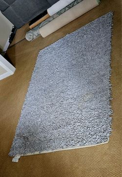 CONTEMPORARY AREA RUG