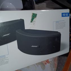 Bose 151 SE Indoor Outdoor Speakers 