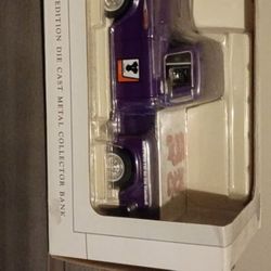 Diecast Antique Truck. Coin Bank