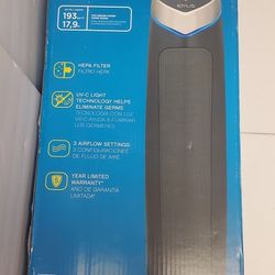 Idylis 3-Speed 193 sq ft True Hepa Tower Air Purifier UV-C Santizer 