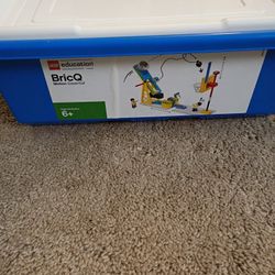 Lego Education BricQ Essential With Replacement Element Kit - Great for homeschool