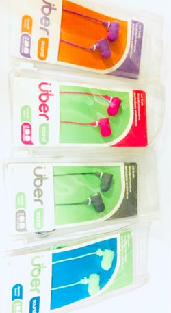 500 new earphones $10-$12 each on Amazon. Lot of 500 brand new “Uber Sound “ Earphones / Headphones / Ear Buds. The sound quality is excellent! Better
