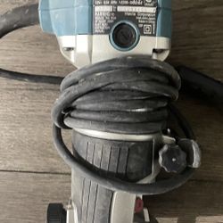 Makita Compact Router