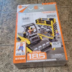 Toys/legos, Games Puzzle. Robotic Ages 8+ Brand New.