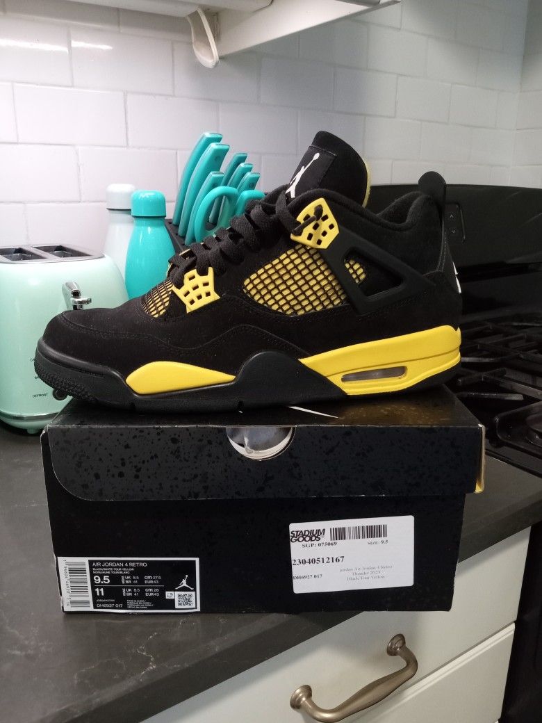 Size 9.5 Clean Og All