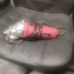 Skil Angle Grinder Hardly Used
