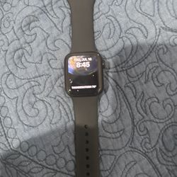 Apple Watch SE 