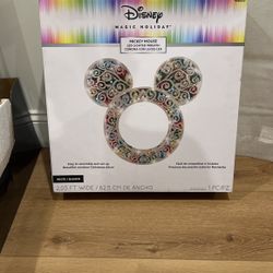 Disney Mickey Mouse LED Lighted Wreath