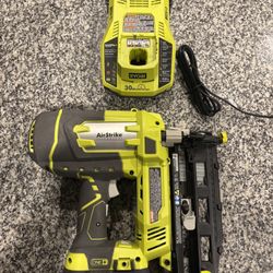 Cordless Ryobi 18V Air strike 16 Gauge Finish Nailer 