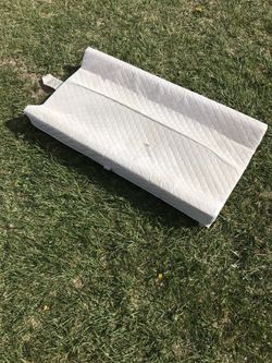 Diaper changing pad