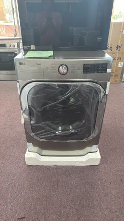 LG 9.0 cu. ft. Mega Capacity Smart wi-fi Enabled Front Load Electric Dryer with TurboSteam