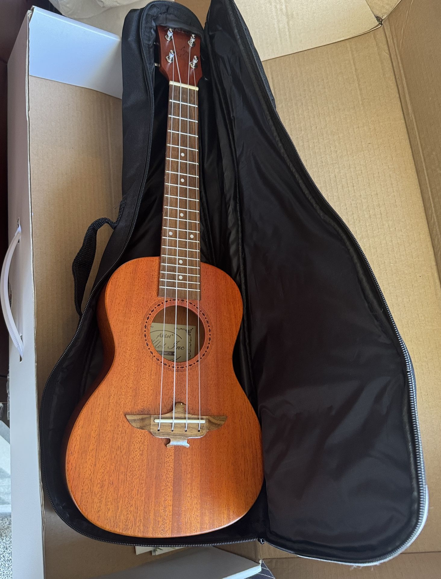 New Ukulele